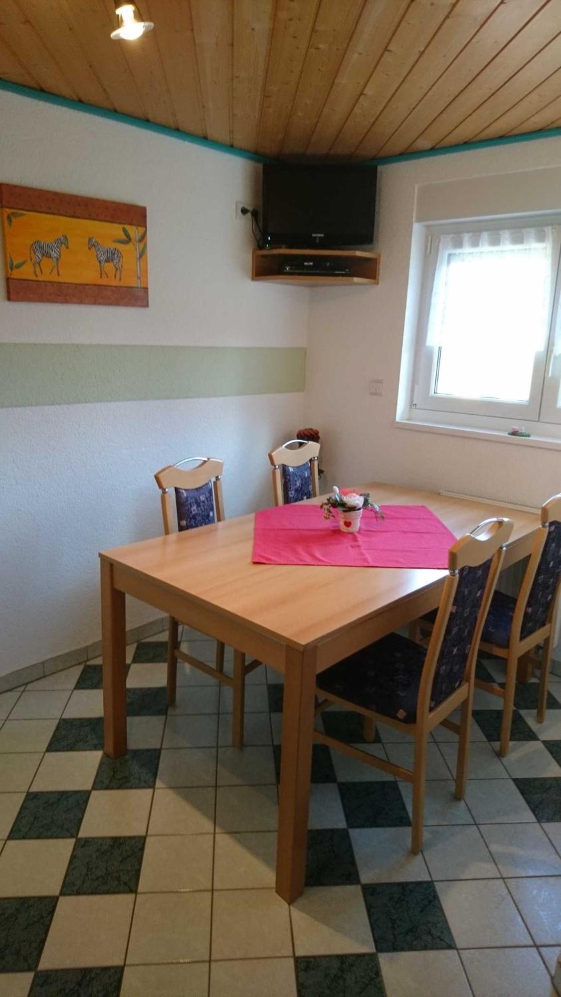 רוסט Ferienwohnung Kaefer מראה חיצוני תמונה